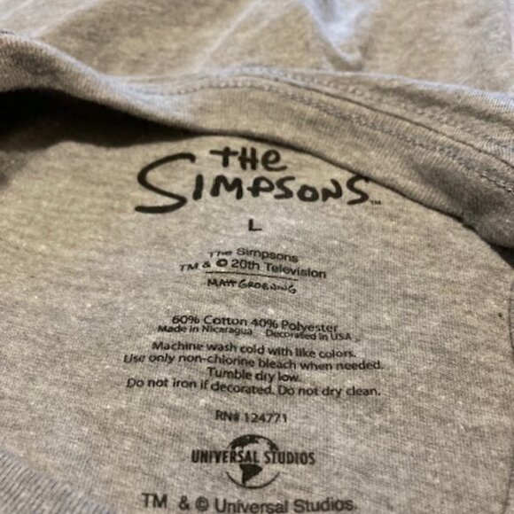 Universal Studios Simpson t-shirt - Picture 4 of 6